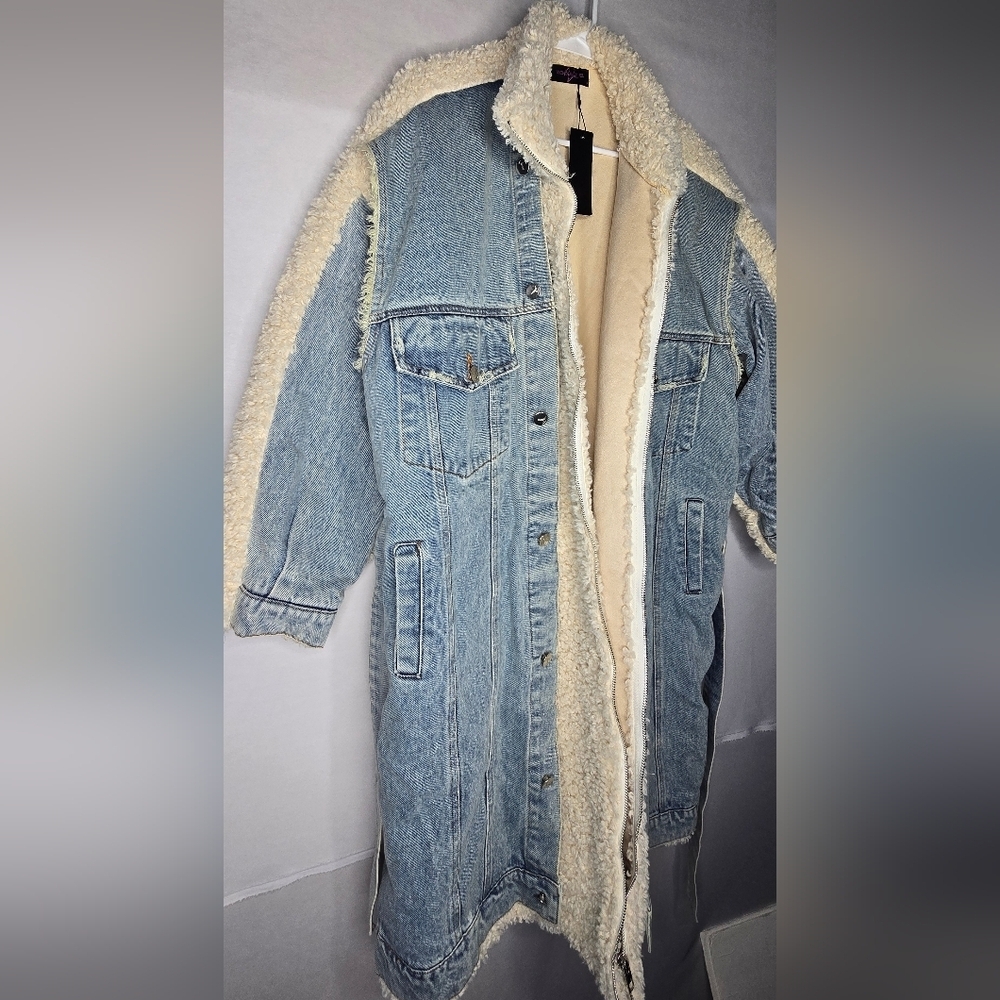 Nichole Lynel Size Small Long Sherpa Lined Denim Coat w/ Teddy Trim Jacket - Picture 3 of 13